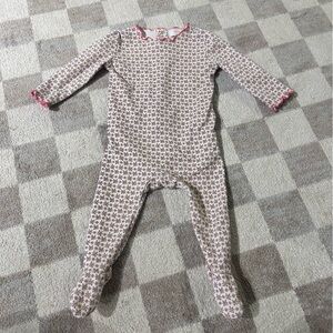 Hadas one piece floral footie size 6-9 months